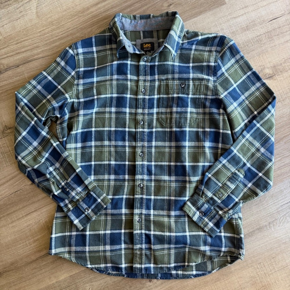 Lee Mens Plaid Flannel Shirt Large Regular Fit Green Blue Long Sleeve ButtonDown